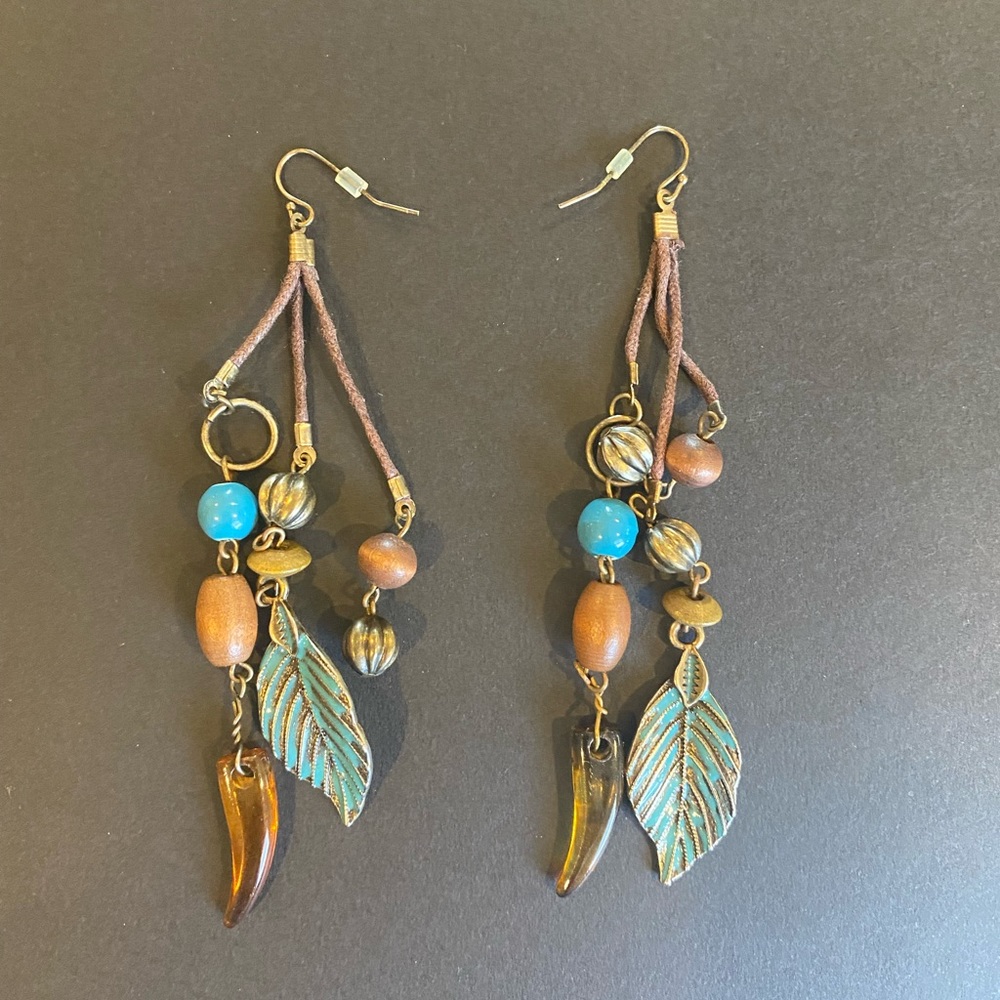 Dangle Beaded Feather Charm Earrings NEW